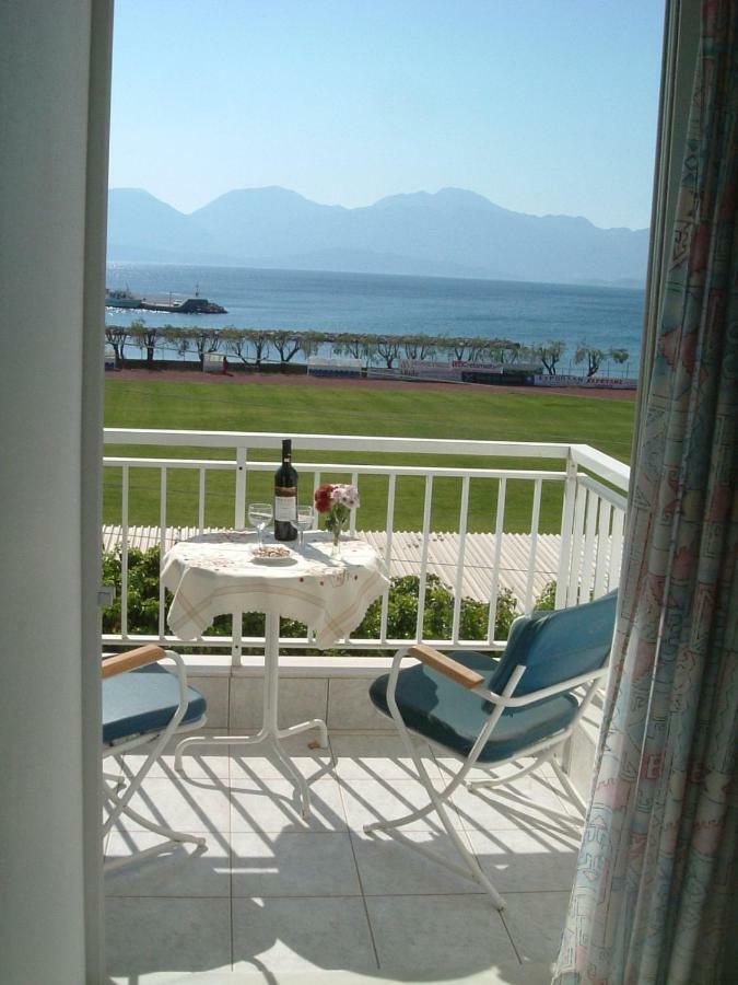 Stunning Seaview Town Apartment 圣尼古拉奥斯 外观 照片